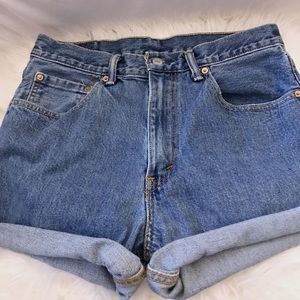 🌟Vintage High Waisted Levi Shorts
